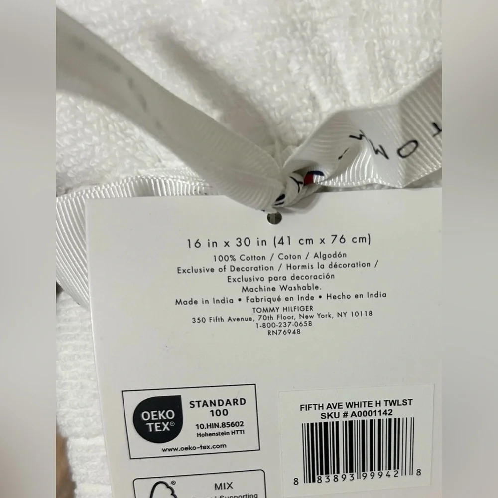 Tommy Hilfiger Set of 2 Solid White Hand Towels Cotton 16”X30” NEW